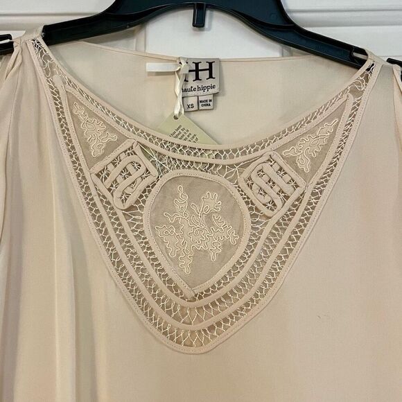 NWT Haute Hippie Bat Wing Embroidery Blouse 100% Silk XS - Picture 2 of 13